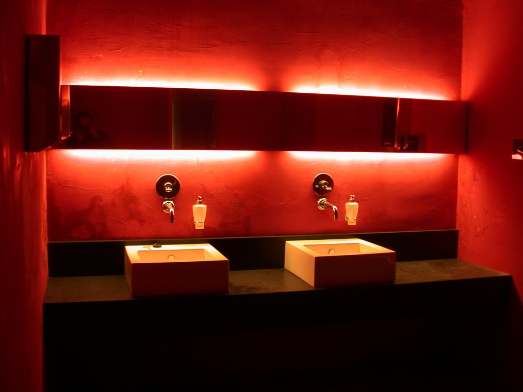 La corretta illuminazione del bagno del tuo ristorante
